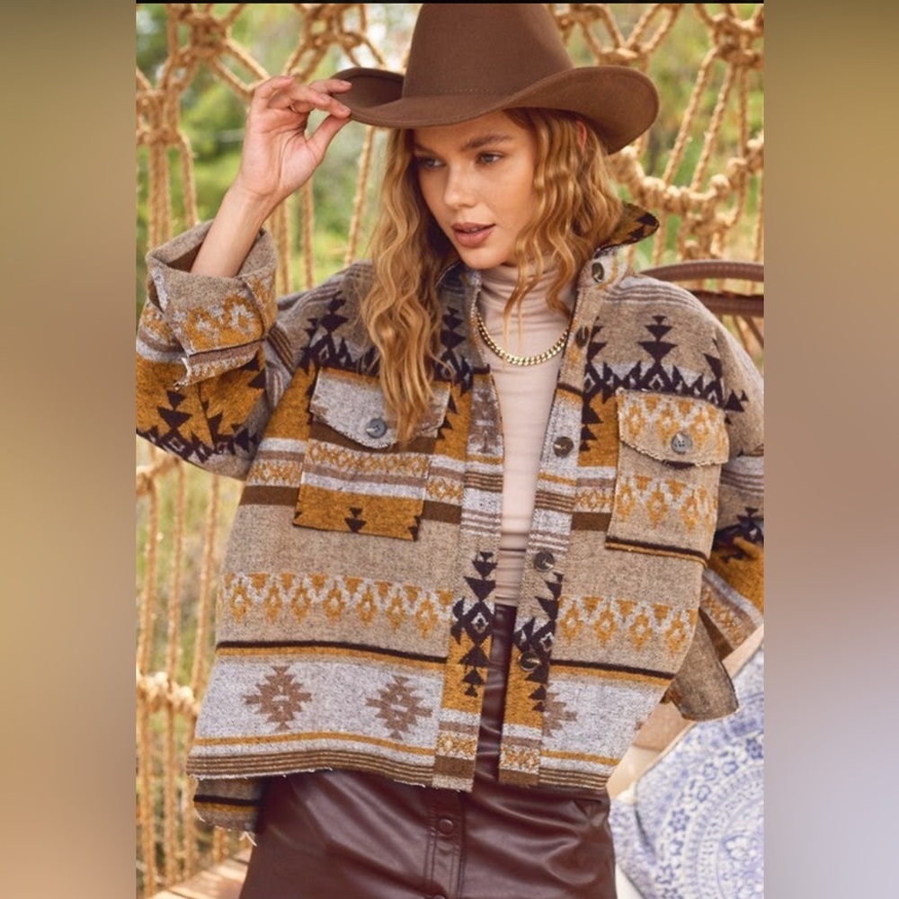 La Miel Aztec shacket (size L) - NWT
